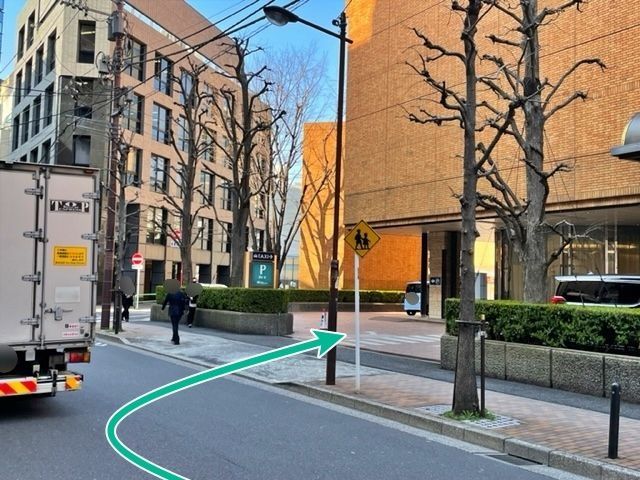 ホテルメトロポリタン エドモント【平日限定 8:00〜23:00】の駐車場写真