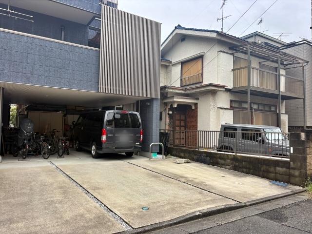 駐車場写真2