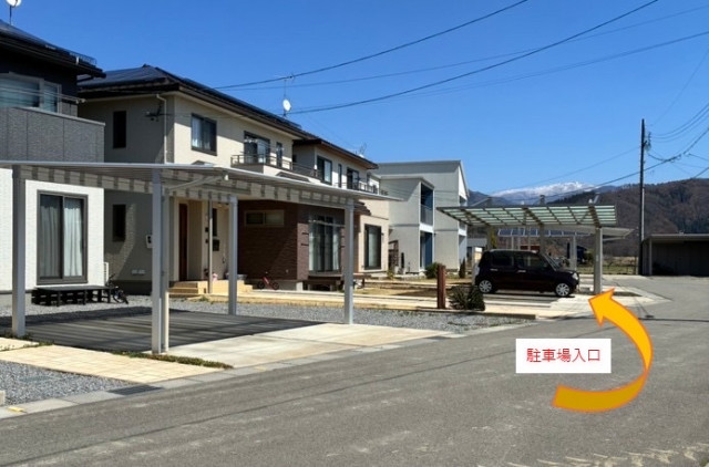 ホワイトリング近く！真島町真島2024-7駐車場の駐車場写真