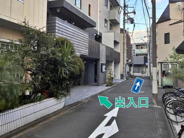 グランデクレシタ鷹匠駐車場の駐車場写真