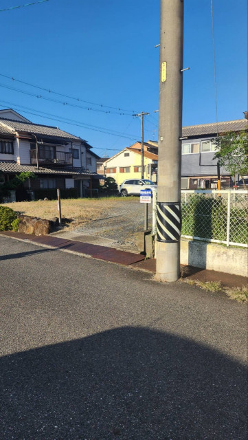 教会隣角地駐車場の駐車場写真