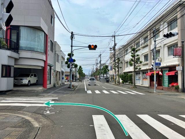 ＜8月14日(金)＞富田小学校 【阿波おどり公式駐車場】の駐車場写真