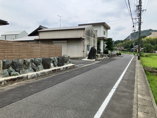 岐阜県各務原市各務西町の駐車場写真