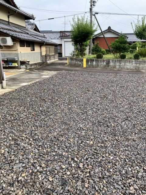 岐阜県各務原市各務西町の駐車場写真