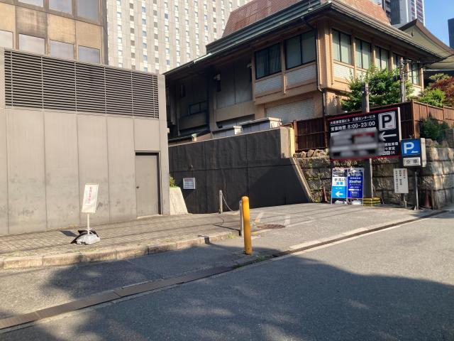 大阪御堂筋ビル・大阪センタービル※高さ200cm以下【土日祝：8:00～19:00】の駐車場写真