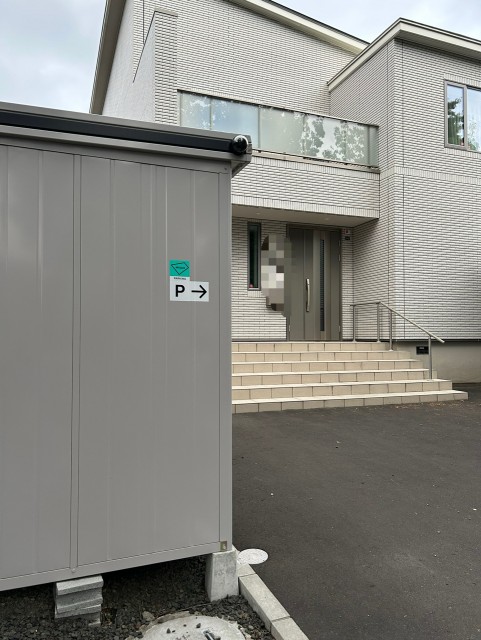 真駒内南町2丁目1-17駐車場の駐車場写真