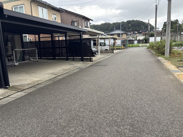 横江町1丁目Kカーポートの駐車場写真