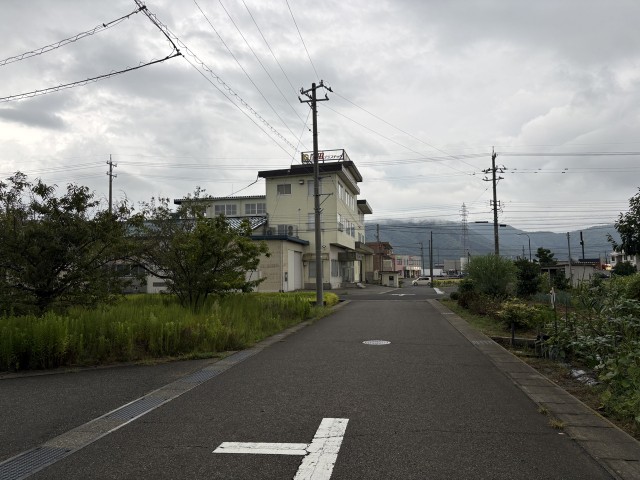 横江町1丁目Kカーポートの駐車場写真