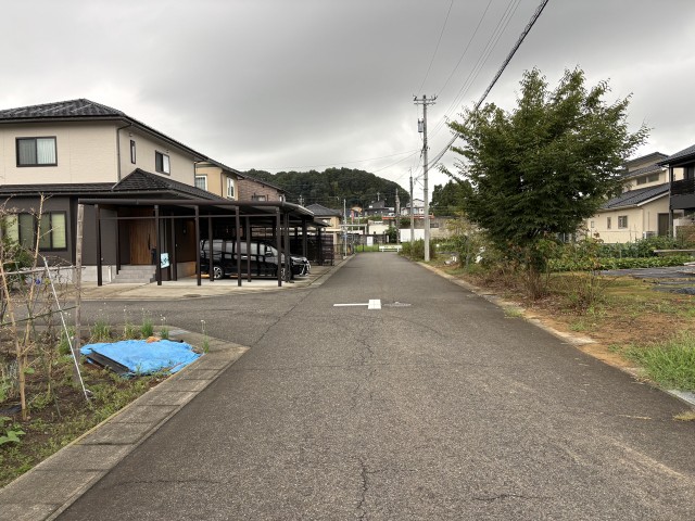 横江町1丁目Kカーポートの駐車場写真