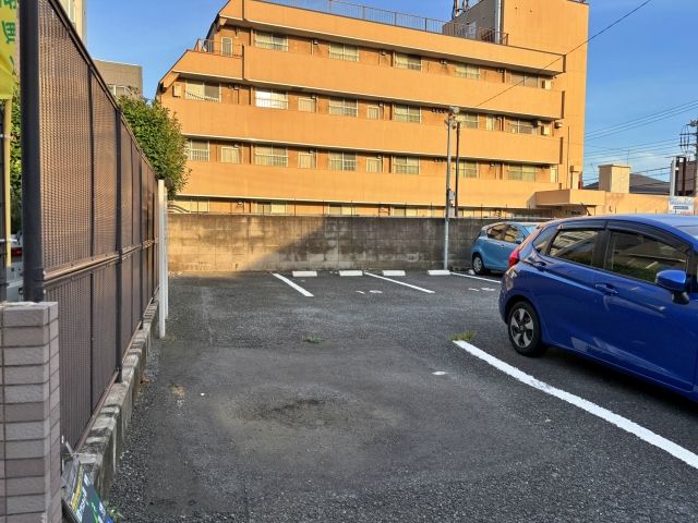 駐車場写真2