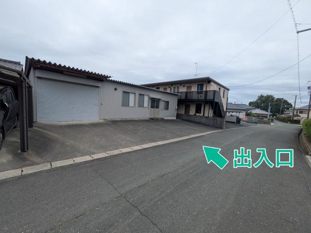 西貝塚1565-1 アキッパ駐車場の駐車場写真