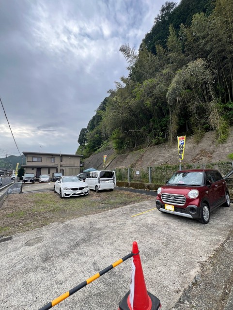 波佐見町の駐車場写真
