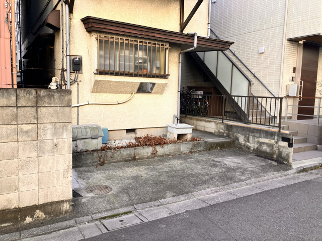 幸町3丁目12-14駐車場の駐車場写真