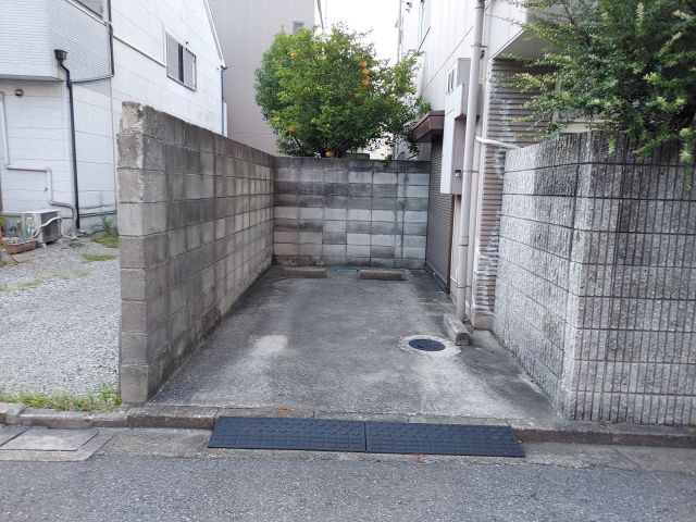 福島マンションⅡ駐車場の駐車場写真