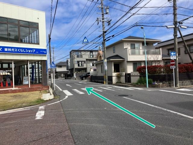 下方町3丁目2-3駐車場の駐車場写真