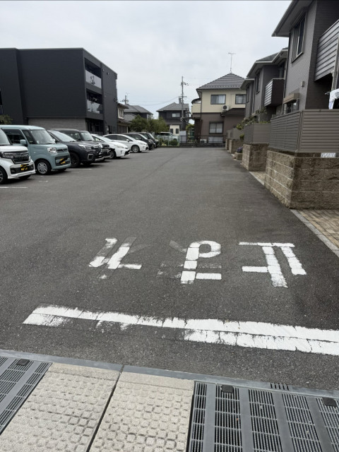 ハレクラニ駐車場【7】の駐車場写真