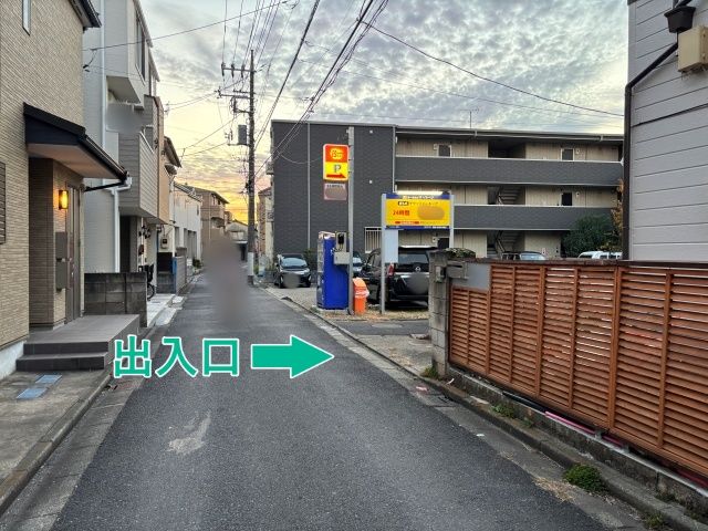 [6c85b]本木1丁目◯個宅アキッパ駐車場の駐車場写真