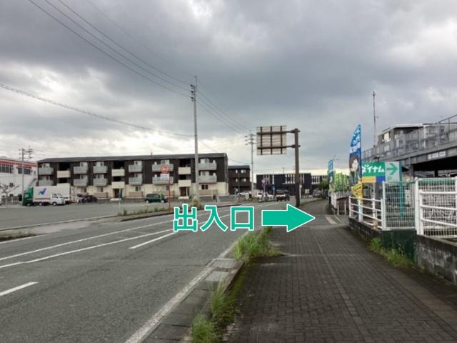 ダイナム福岡久留米店 駐車場の駐車場写真