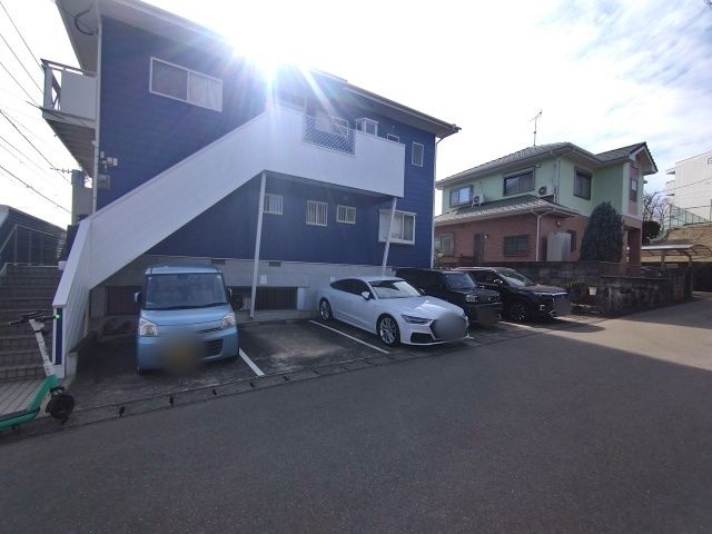 東月隈3-4-12駐車場の駐車場写真