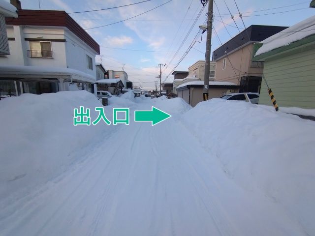 豊平区平岸7条17丁目4-20駐車場の駐車場写真