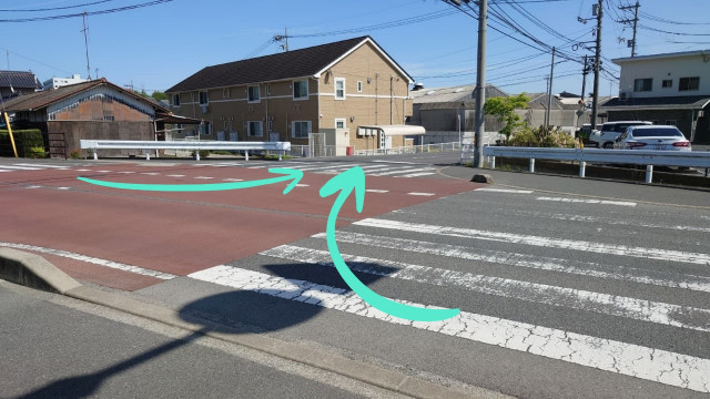 八本松飯田７丁目、屋根付き駐車場の駐車場写真