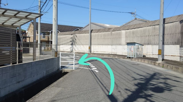 八本松飯田７丁目、屋根付き駐車場の駐車場写真