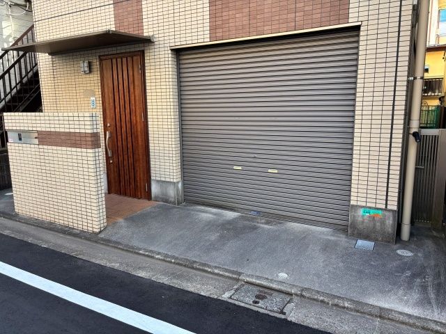 [6e910]伊興1丁目19◯個宅アキッパ駐車場の駐車場写真