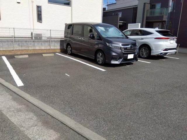 レオネクスト茜駐車場【53892】の駐車場写真