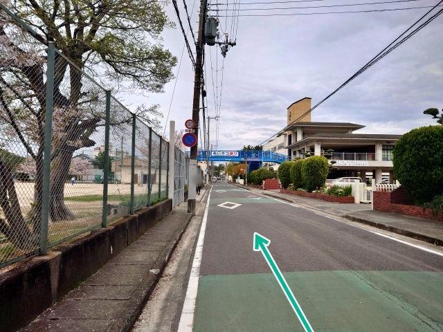 第二小学校【淡路島まつり公式駐車場】の駐車場写真