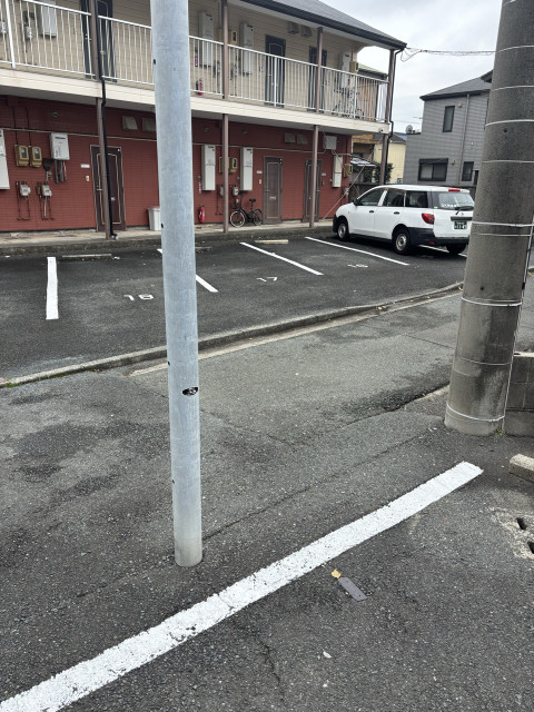 C-Hills A棟(豊橋駅徒歩10分)の駐車場写真