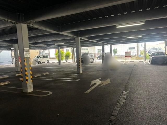 トワーズ大和店駐車場の駐車場写真