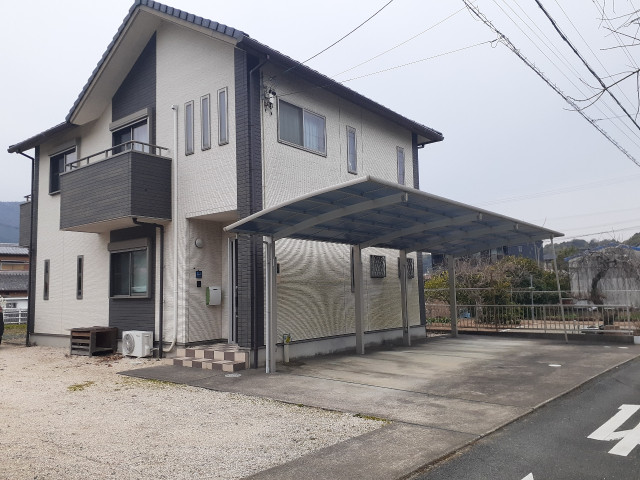 中村町628-5カーポート有☆akippaの駐車場写真