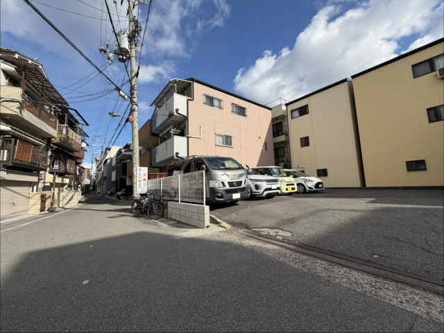 《★USJ・都心部★》阪神油駐車場の駐車場写真
