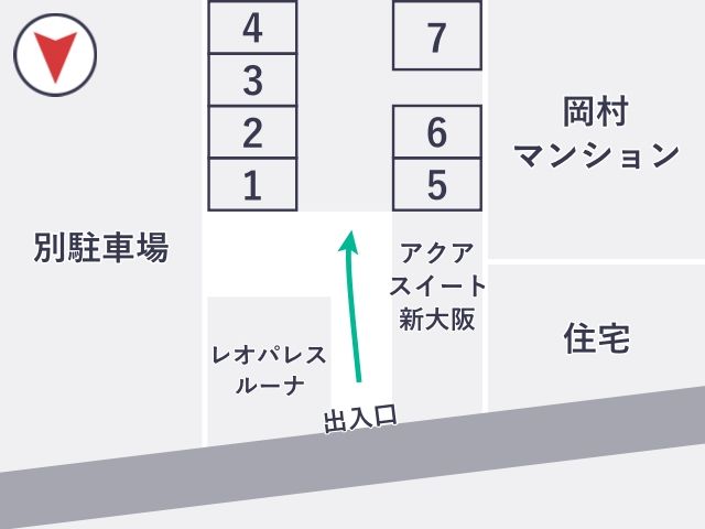 アクアスイート新大阪 Aの駐車場写真