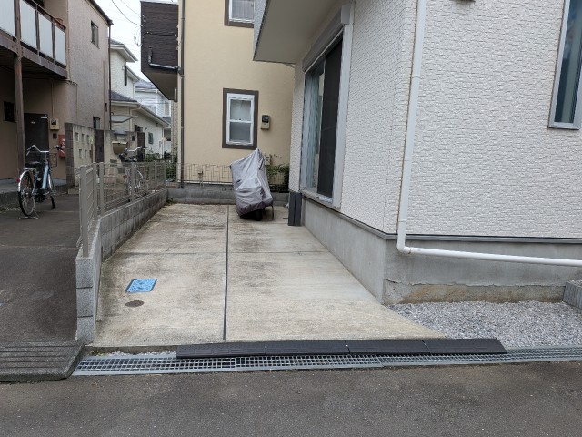 【小宮邸】北中3-19-25駐車場の駐車場写真