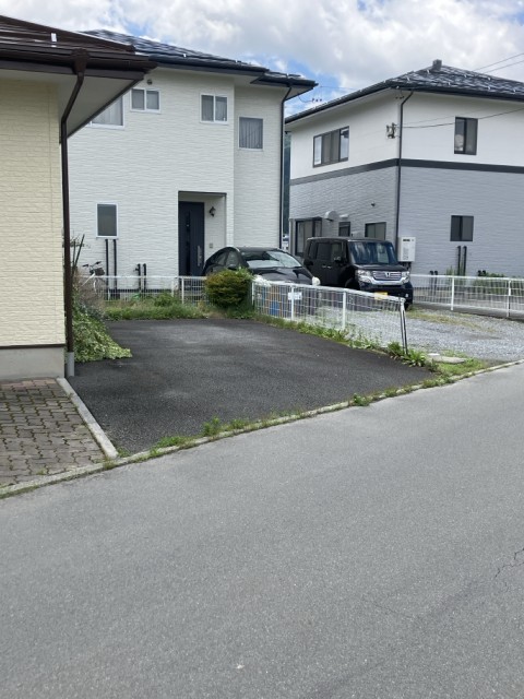 諏訪市豊田(湖南)駐車場の駐車場写真