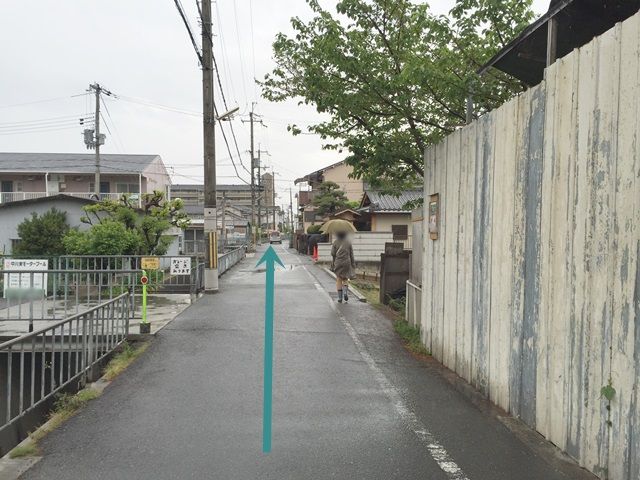 【道順7】直進してください。