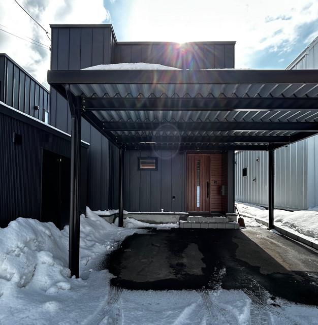 札幌市豊平区月寒東4条16丁目の駐車場写真