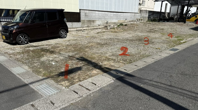 佐良屋駐車場の駐車場写真