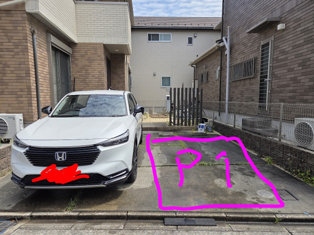 宝神中前駐車場の駐車場写真