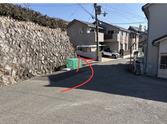 名塩1丁目31-20駐車場　11番の駐車場写真