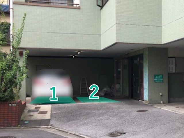 ティニメントハウスの駐車場写真