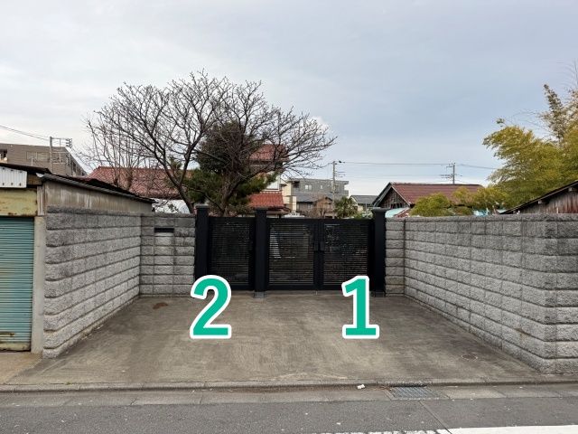 【南側】平和台4丁目8-8 玄関前☆アキッパ駐車場の駐車場写真