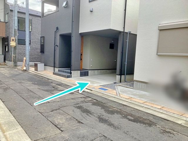駐車場周辺②