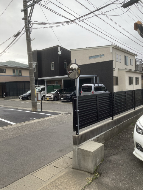 中山8丁目 融雪パイプがある駐車場の駐車場写真