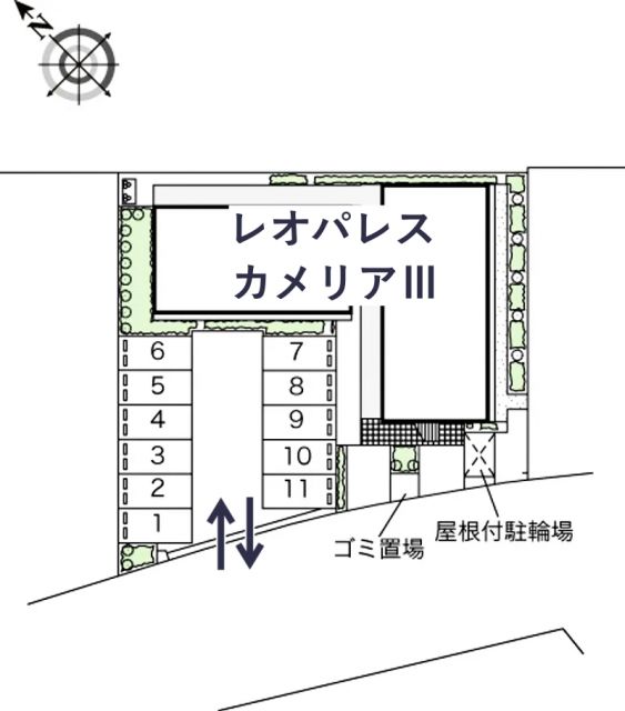 レオパレスカメリアⅢ駐車場【42785】の駐車場写真