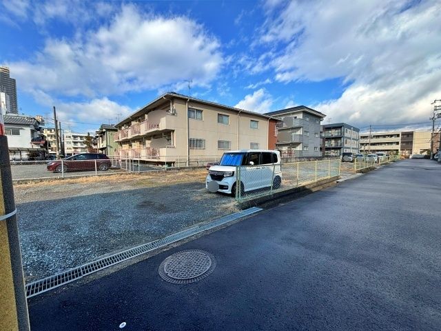南楠葉2丁目10-2 月極?アキッパ駐車場の写真