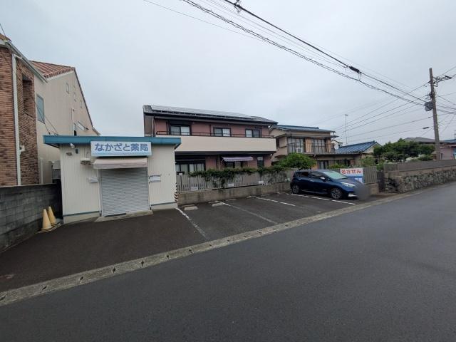 なかざと薬局×アキッパ駐車場【日：14:00~23:59】の駐車場写真