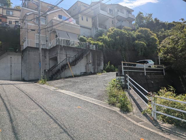 浜見台1-47-1駐車場の駐車場写真