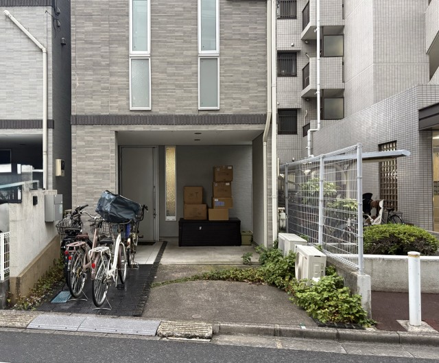 高島平1丁目58-12駐車場の駐車場写真